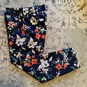 ROZ & Ali print pants size 6